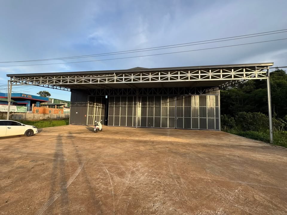 Kho bãi lớn tại Km20, Quốc lộ 26, Đăk Lắk - Giá chỉ 14 tỷ VND!
