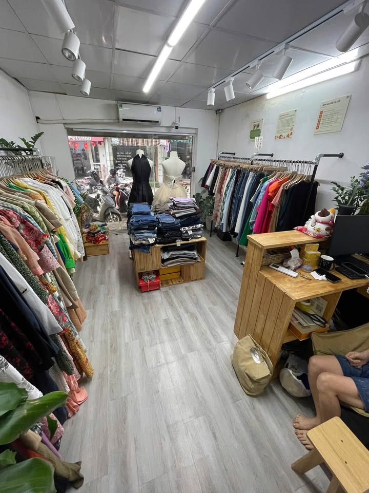 Cho thuê văn phòng 40m² tại Khuất Duy Tiến, Thanh Xuân - Nhà đẹp, vào ở ngay!