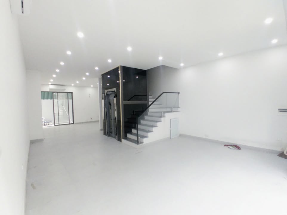 Nhà nguyên căn Khai Sơn City 90m² 6 tầng - Thang máy, tiết kiệm điện chỉ 35 triệu/tháng!