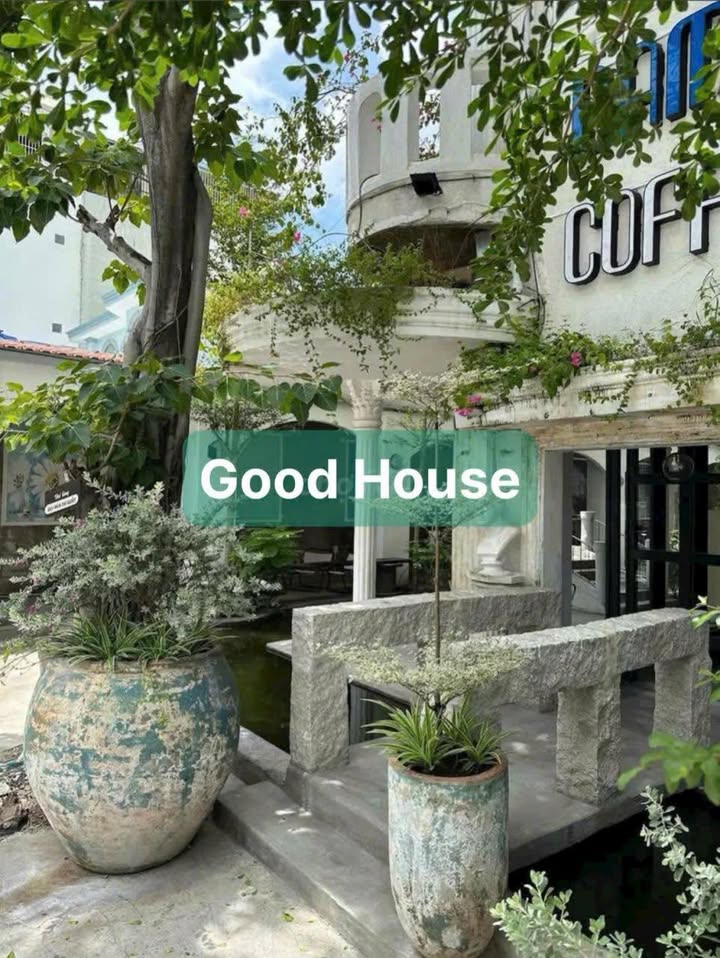 Bán biệt thự sân vườn Dương Quảng Hàm Gò Vấp 915m² giá 89 tỷ - Pháp lý rõ ràng!