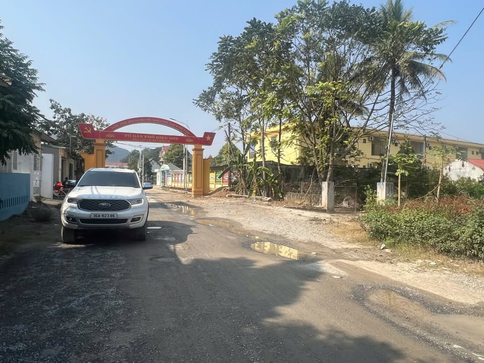 Đất nền Yên Lâm, Yên Định 87m² giá 989 triệu - Vị trí đắc địa cho kinh doanh!