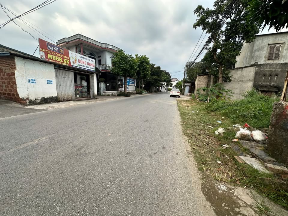 Đất kinh doanh Hương Sơn, Bình Xuyên 173m² giá thỏa thuận - Mặt tiền 7m, vị trí đắc địa!