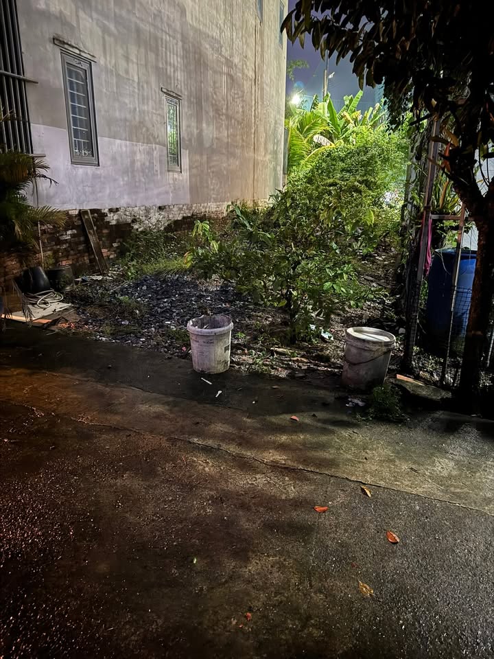 Đất nền ấp Đình, Tân Xuân 54m² giá 2.7 tỷ - Sổ hồng chính chủ, xây dựng ngay!