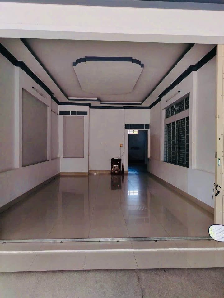 Nhà nguyên căn cho thuê tại Hẻm 128/20 Trần Phú, 120m² giá chỉ 3 triệu/tháng - Không gian thoáng đãng!