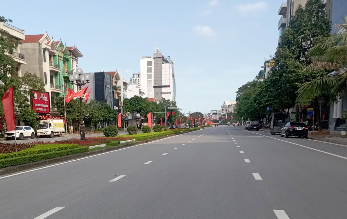 Bán nhà mặt tiền đường Đông A, TP Nam Định 96m² - Đầu tư sinh lời tuyệt vời!