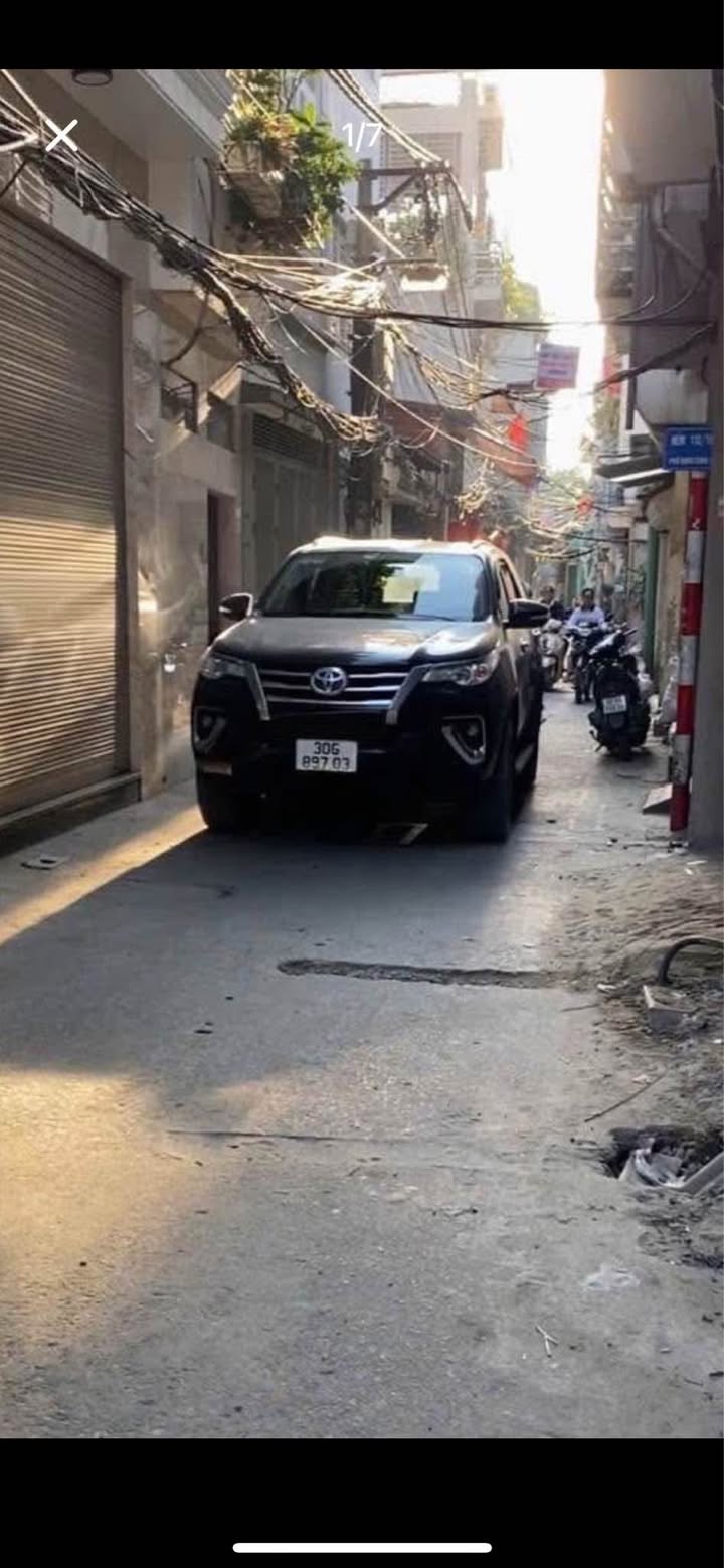 Nhà mặt phố Định Công Thượng, Hoàng Mai 42m² giá 11.5 tỷ - Kinh doanh sầm uất, ô tô đỗ cửa!