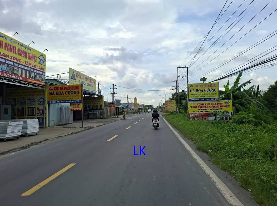 Đất nền 318m² tại Quốc Lộ 30, Mỹ Xương giá 3.3 tỷ - Đầu tư tiềm năng!