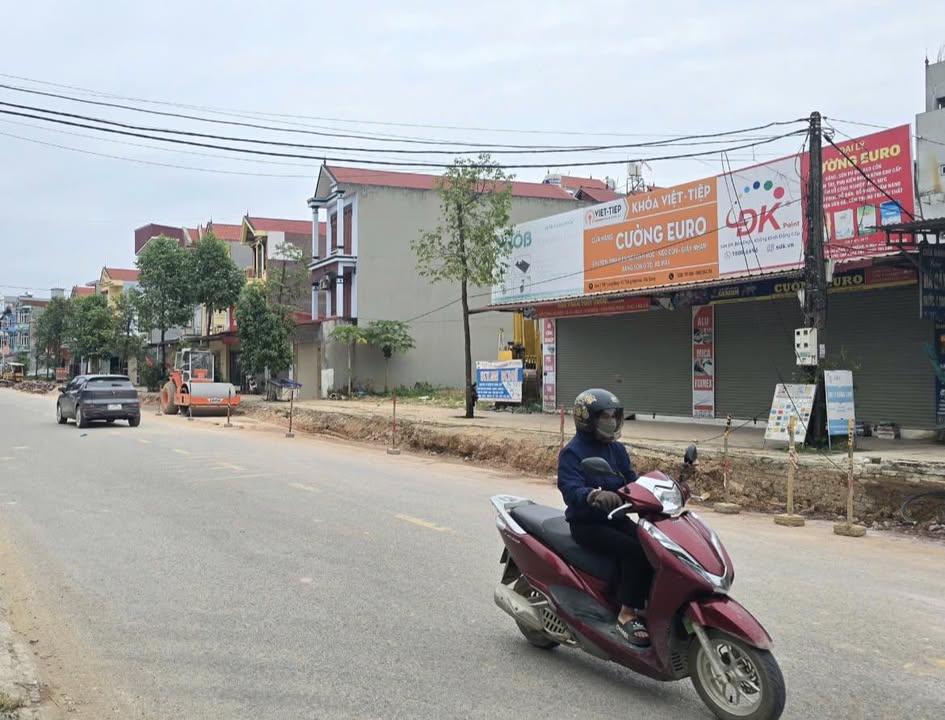 Đất mặt đường TL296, TDP Trung Đồng, Hiệp Hòa 92m² giá 3 tỷ - Cơ hội đầu tư tuyệt vời!