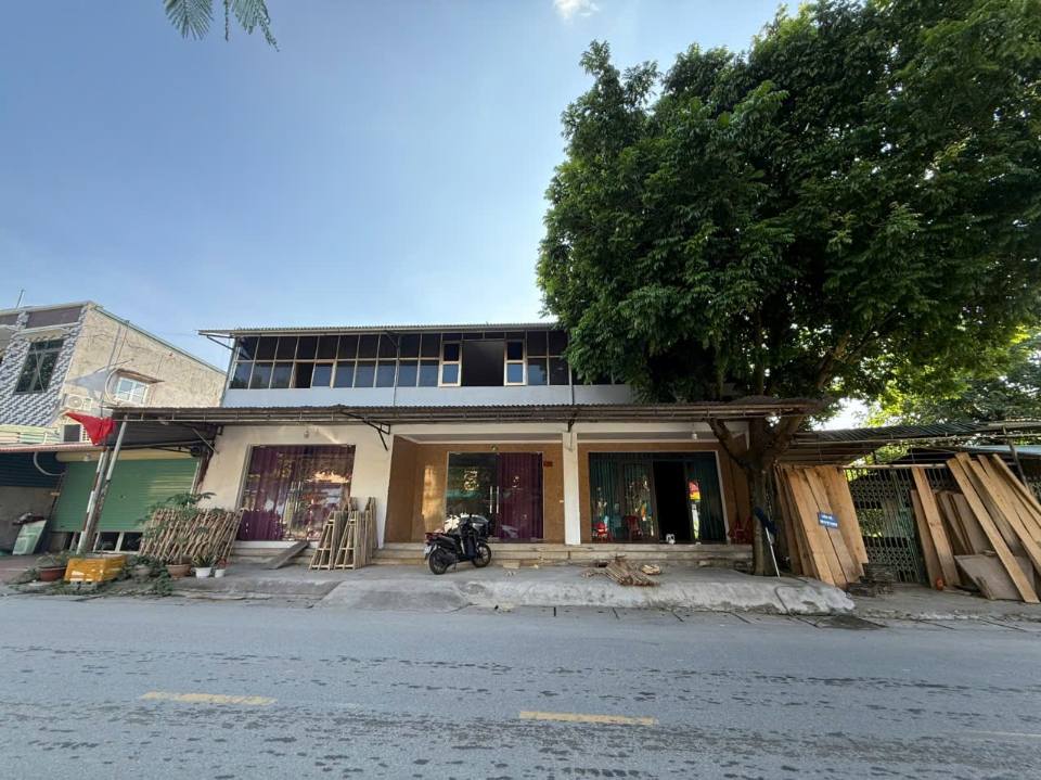 Nhà 2 tầng phường Minh Xuân, Tuyên Quang 120m² giá 2 tỷ - Đối diện cổng trường mầm non!