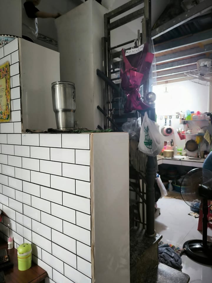 Nhà riêng 22m² tại hẻm ba gác, Phường 16, Quận 8 - Giá chỉ 1.5 tỷ thương lượng!