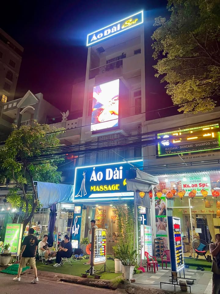 FrontHouse Đường Lê Quang Đạo, Mỹ An, Đà Nẵng 82m² giá 2x tỷ - Kinh doanh sinh lời ngay!