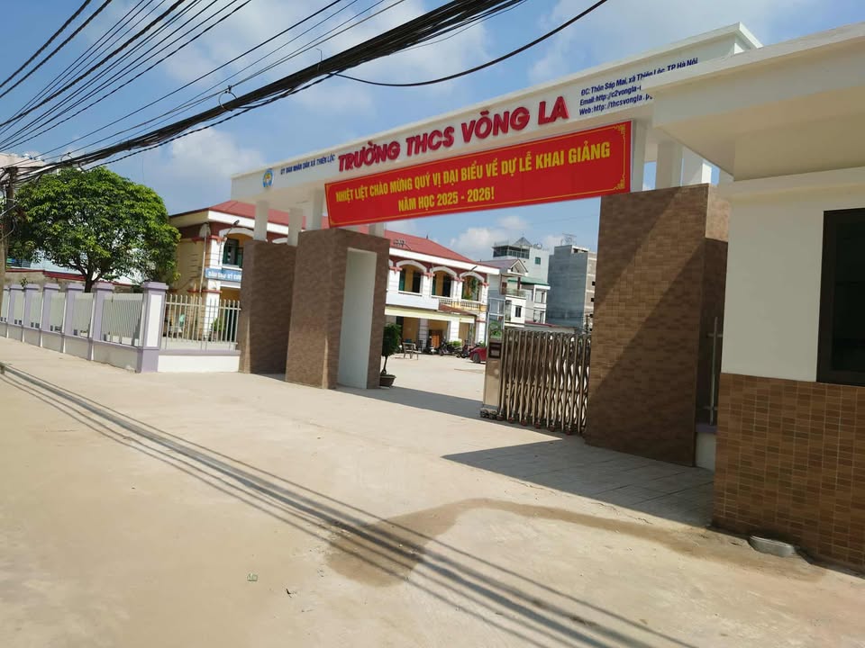 Đất nền Võng La 45m² giá 3 tỷ - Tiện ích xung quanh phong phú!
