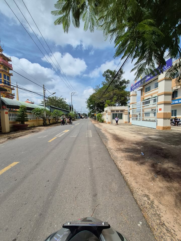 Bán đất mặt tiền đường Trường Chinh, phường Ninh Thạnh, 127.8m² - Cơ hội đầu tư hấp dẫn!