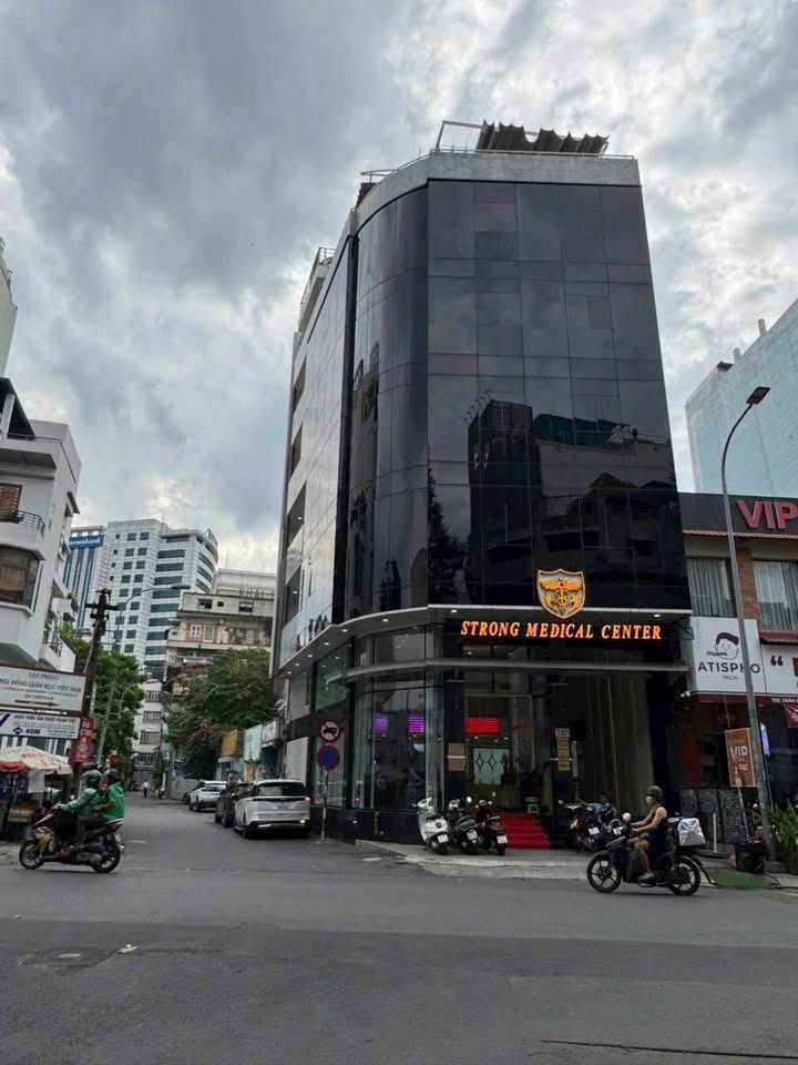 Bán tòa nhà góc 2 mặt tiền Trần Quốc Toản, quận 3, DT 128m² - Cơ hội đầu tư hấp dẫn!