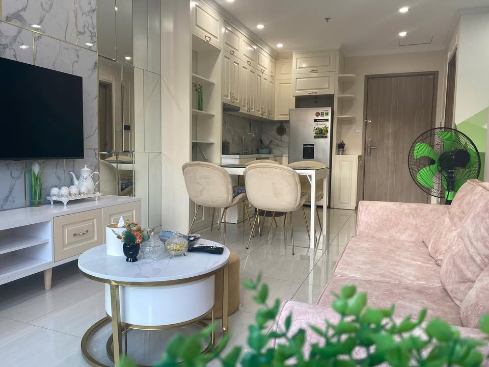 Căn hộ Vinhomes Smart City Tây Mỗ 1PN giá 8.5 triệu - Full đồ đẹp, sẵn sàng vào ở!