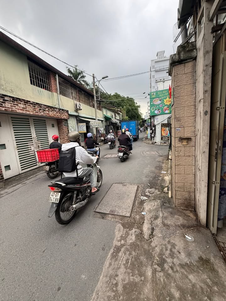 Mặt bằng kinh doanh cho thuê tại Bình Thạnh 15m² - Vị trí đắc địa, đông đúc!