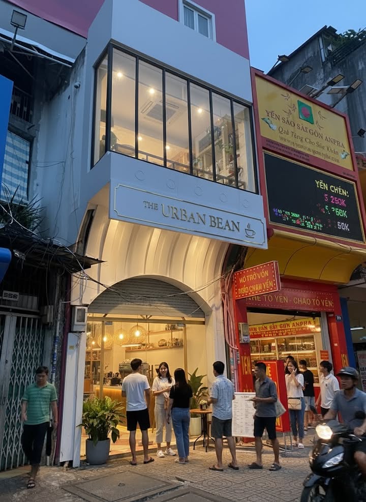 Nhà nguyên căn cho thuê đường Nguyễn Thị Minh Khai, quận 3, diện tích 72m² - Giá chỉ 60 triệu/tháng!