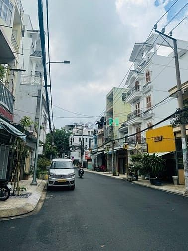 Nhà mặt tiền Nguyễn Hậu, Tân Phú 52m² giá 10.6 tỷ - Kinh doanh 24/7!