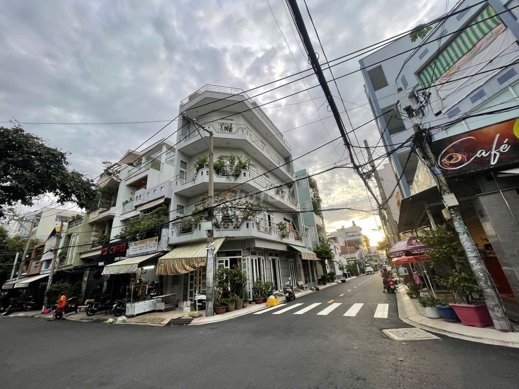 Nhà mặt tiền đường Nguyễn Bá Tòng, Tân Phú - 150m² chỉ 25 triệu/tháng, thương lượng!