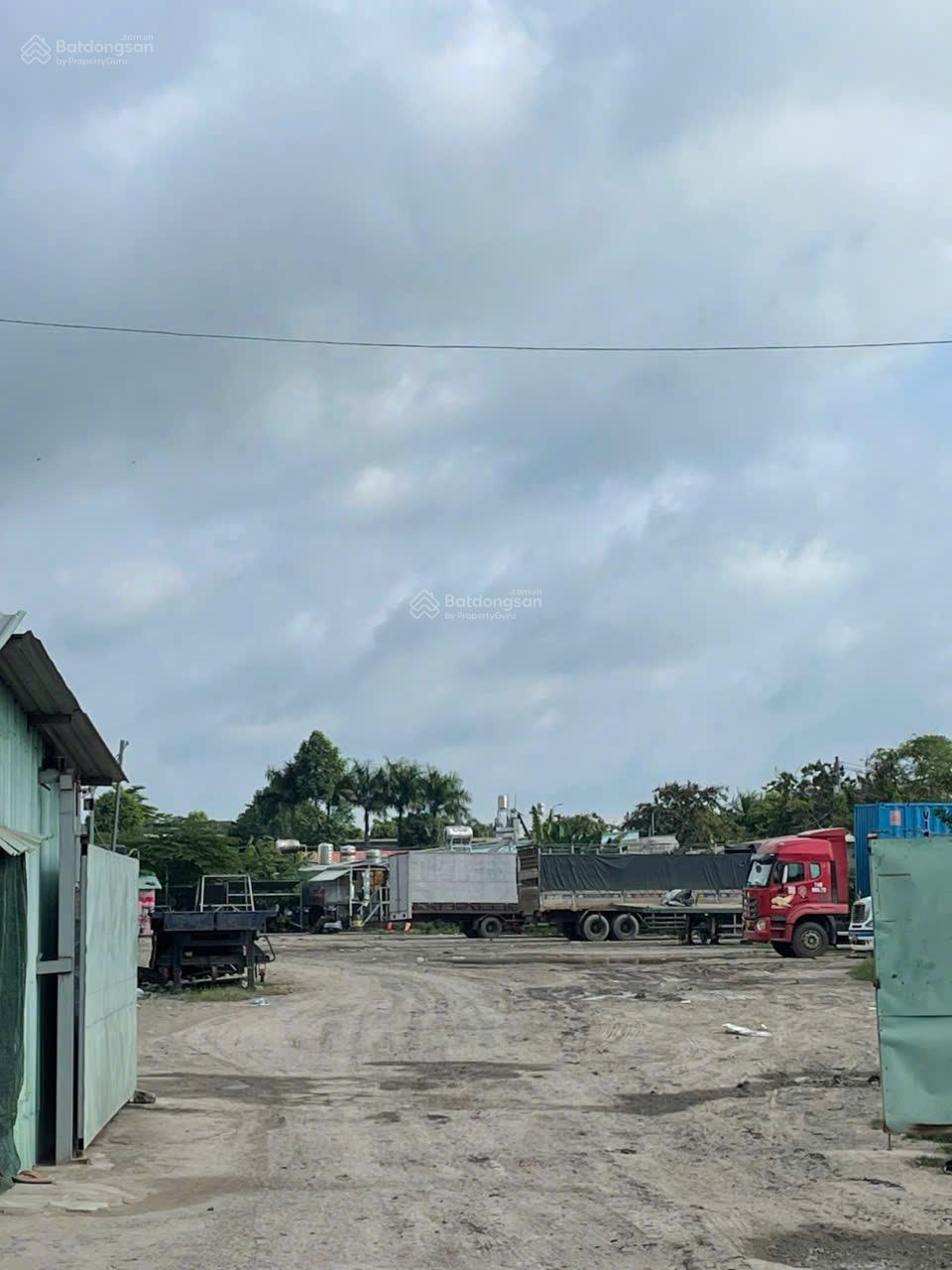 Kho bãi cho thuê mặt tiền Nguyễn Văn Bứa Hóc Môn 4000m² - Giá chỉ 75 triệu/tháng!