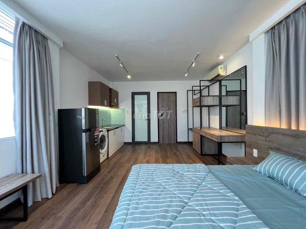 Căn hộ sang trọng 40m² đường Cô Giang - Full nội thất, ngay trung tâm Quận 1!