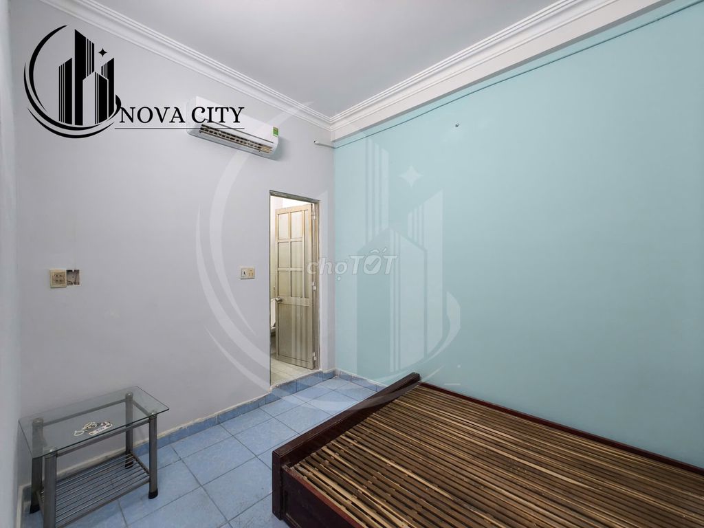 Phòng cho thuê tại Phạm Hùng, Quận 8, diện tích 25m² - Nội thất cơ bản, giá chỉ 3.5 triệu!