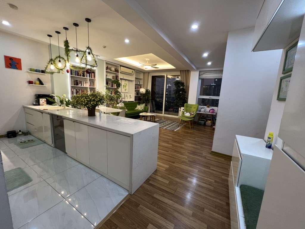 Căn hộ cao cấp 113 Trung Kính 100m² giá 9 tỷ - Sẵn sàng vào ở ngay!