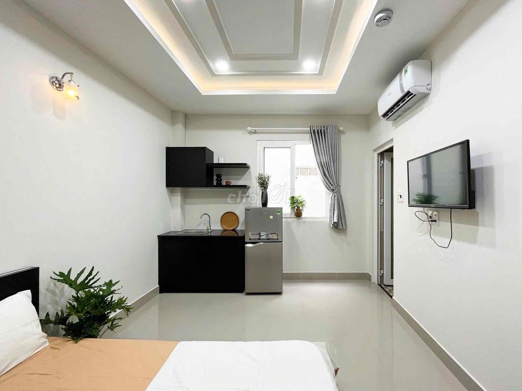Phòng cho thuê tại Đường Lý Thánh Tông, Quận Tân Phú 30m² - Free xe và nội thất đầy đủ!