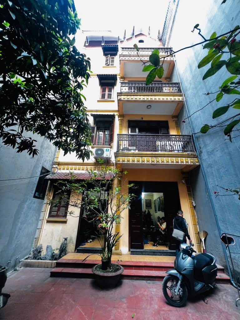 Bán Nhà Thụy Khuê Tây Hồ 152m² giá 40.5 tỷ - Vị trí đắc địa, ô tô vào nhà!