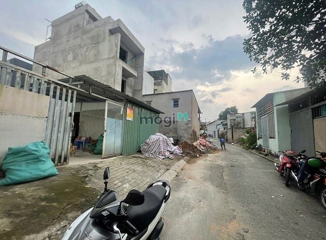 Bán đất thổ cư Làng Tăng Phú, Quận 9, 98.2m² - Đường thông, hẻm xe hơi rộng rãi!