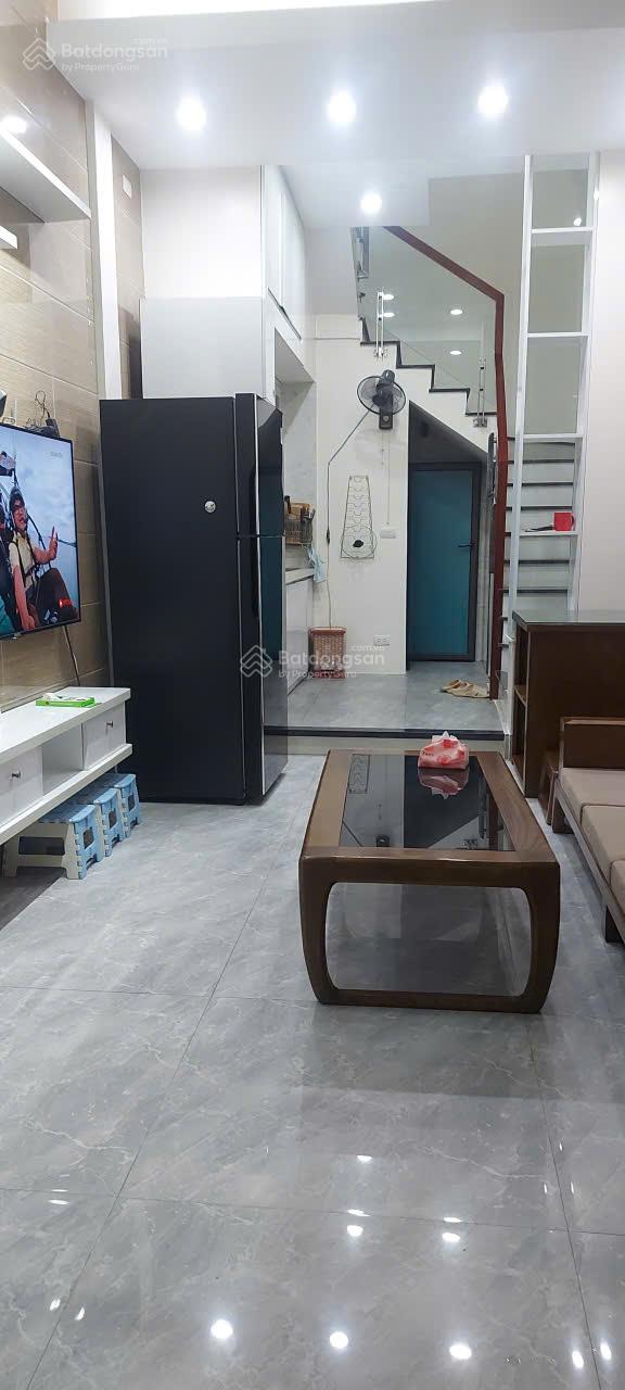 Nhà riêng 4 tầng Phùng Chí Kiên, Cầu Giấy, 35m² - Nhà mới, đầy đủ nội thất chỉ 15 triệu!