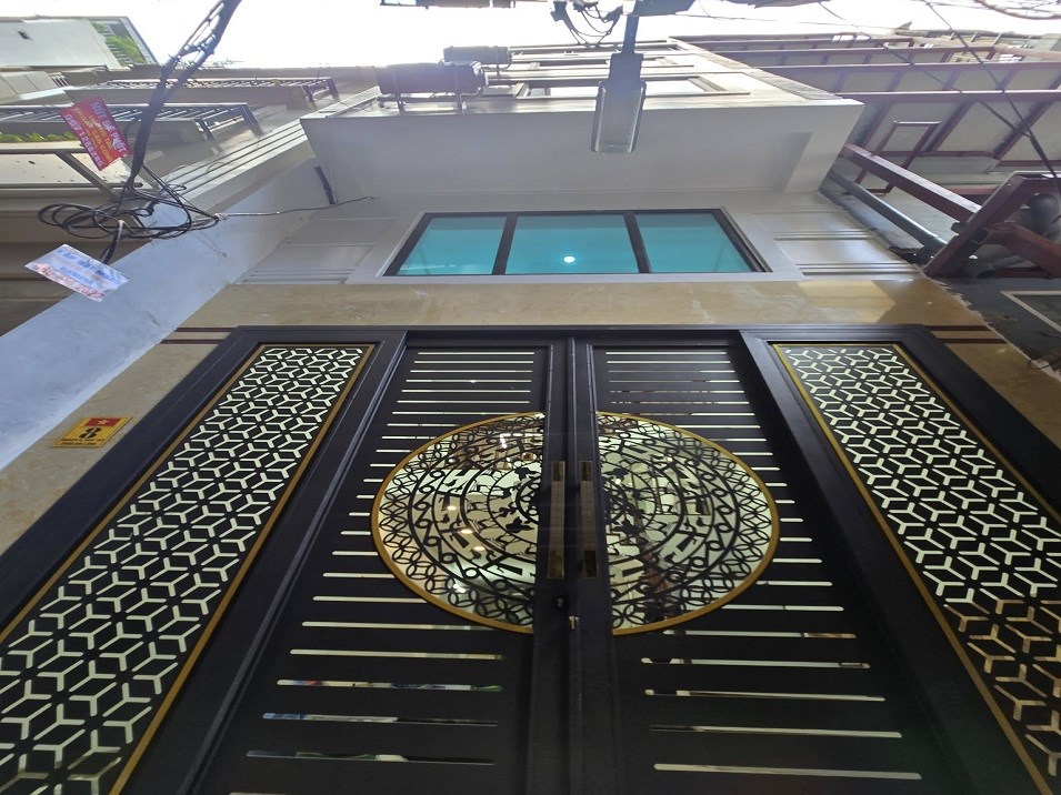 Nhà phố Pháo Đài Láng 46m² giá 13.6 tỷ - Đẹp ở ngay, vừa ở vừa cho thuê!