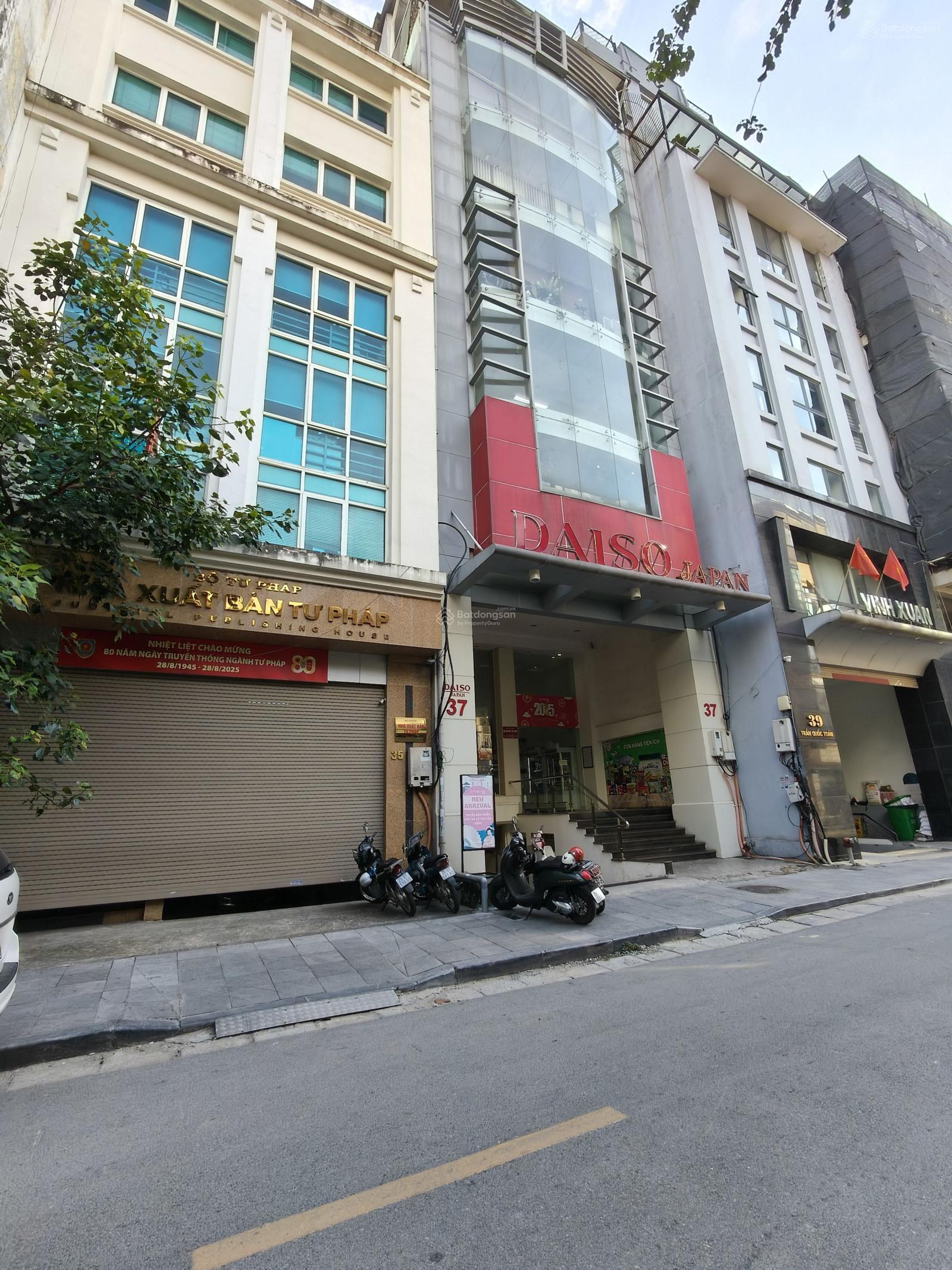 Nhà cho thuê phố Ngụy Như Kon Tum, Thanh Xuân 60m², kinh doanh thuận lợi chỉ 45 triệu