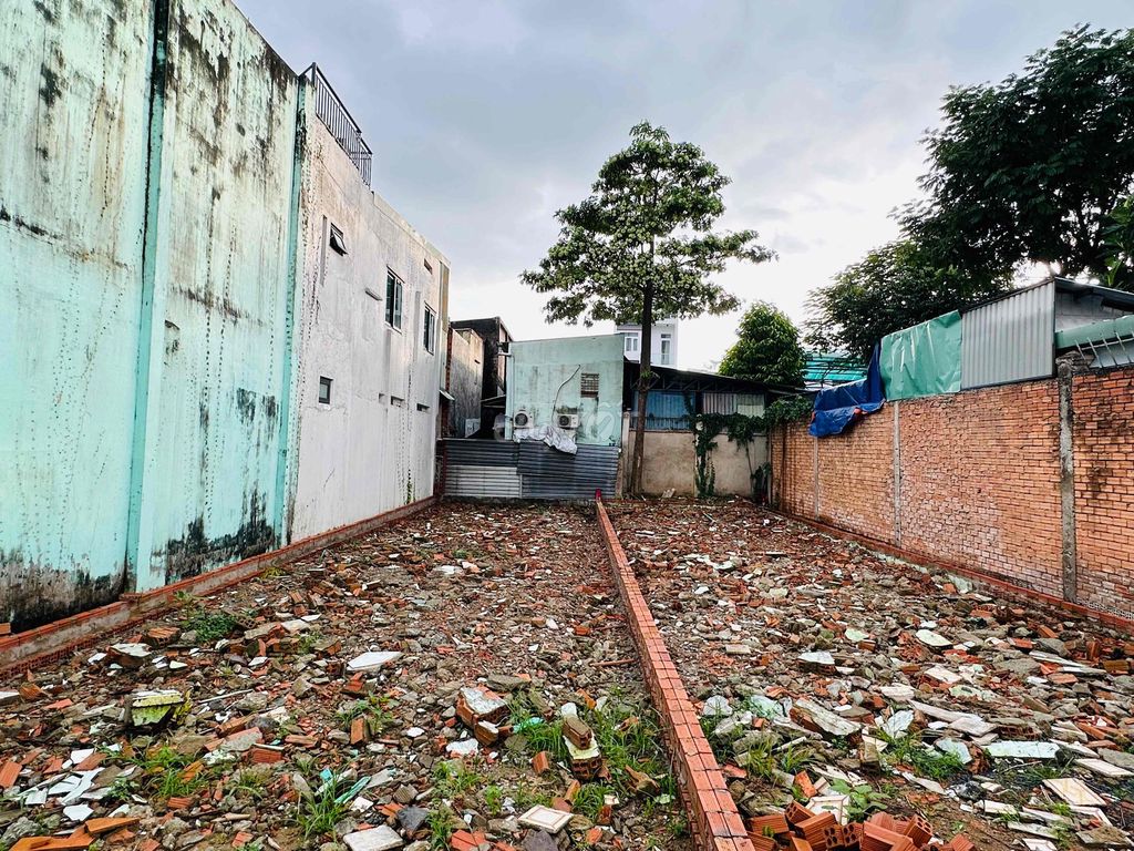 Đất nền cặp song sinh đường 22, Thủ Đức 98m² chỉ 6.8 tỷ - An ninh yên tĩnh