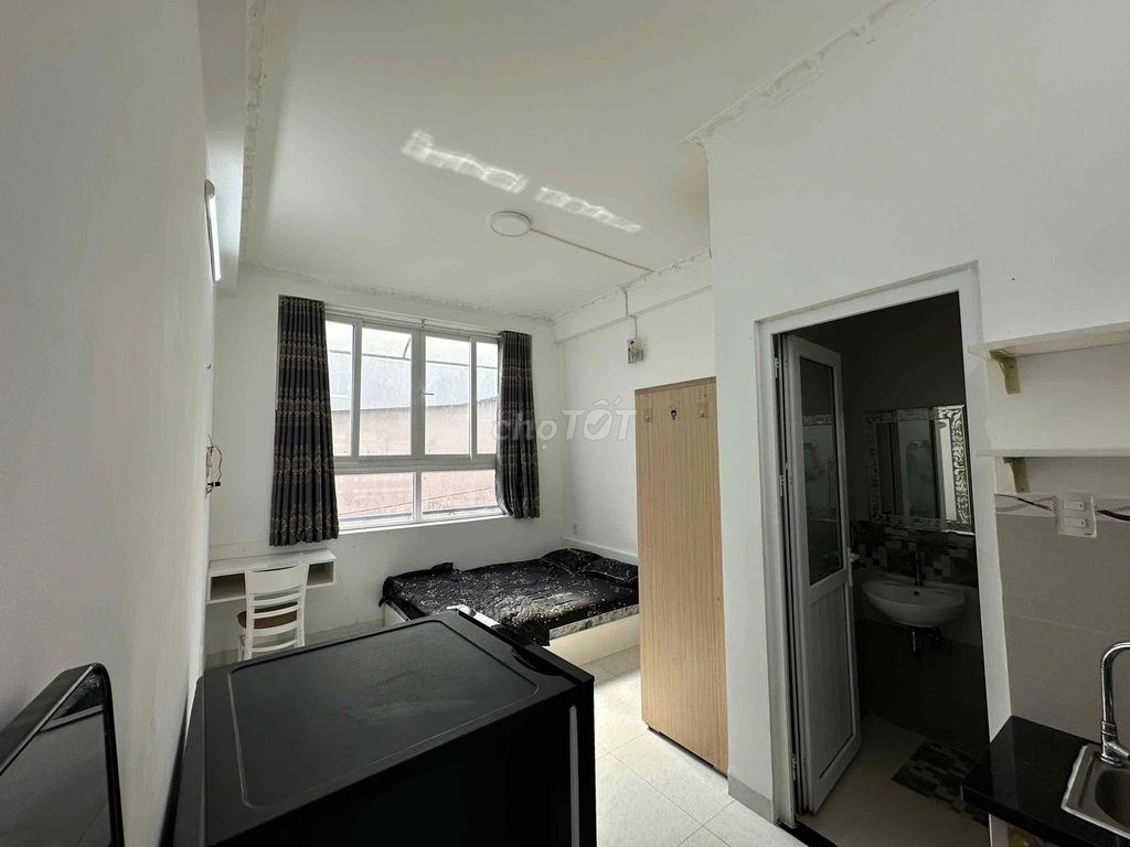 Cho Thuê Căn Hộ Studio 25m² Trường Sa Quận 3 - Full Nội Thất, Sẵn Sàng Vào Ở!