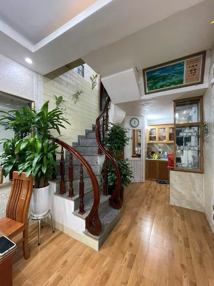 Nhà mặt phố Phan Huy Ích Ba Đình 53m² giá 35 tỷ - Kinh doanh đỉnh cao!