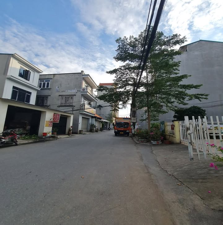 Đất nền góc 85m² tại Đông Dư - Giá đầu tư chỉ 8 tỷ!