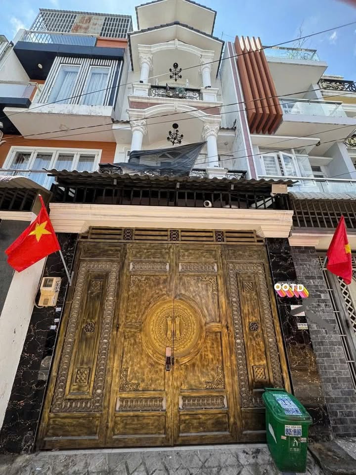 Nhà bán tại Hiệp Bình Chánh, Thủ Đức 60m² giá 7.5 tỷ - Vị trí hẻm xe hơi thoáng đãng!