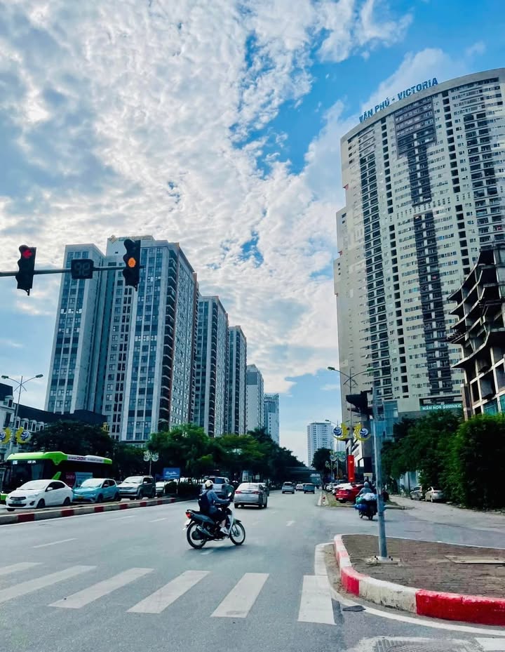 Căn Liền Kề La Casta Hà Đông 73m² giá 19 tỷ - Hàng siêu hiếm, vị trí đắc địa!