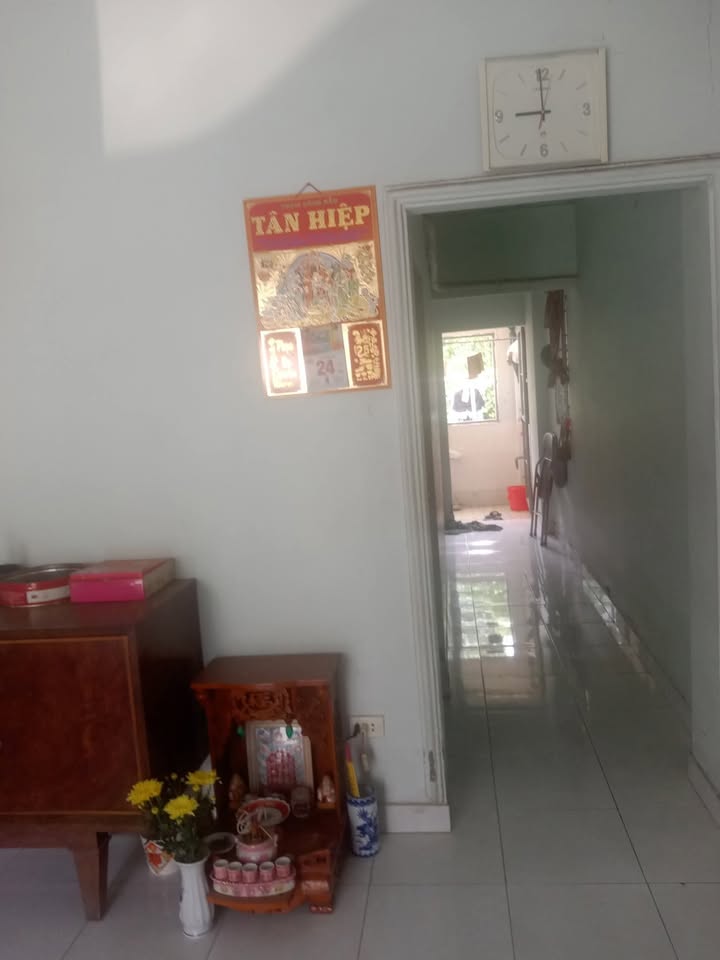 Đất nền + Nhà cấp 4 tại Tân Đông Hiệp, Dĩ An, 225.5m² giá 4.2 tỷ - Kinh doanh thuận lợi!