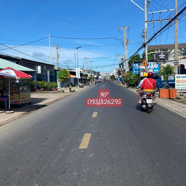 Nhà mặt tiền đường Liên Xã, Bà Rịa - Vũng Tàu 299m² giá 5 tỷ - Gần biển Long Hải!