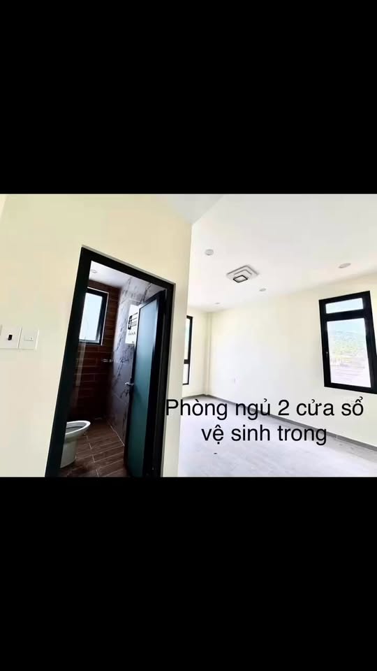 Nhà phố Nguyễn Hữu Cầu, Đà Lạt 130m² giá 3.3 tỷ - Thiết kế hiện đại, vào ở ngay!
