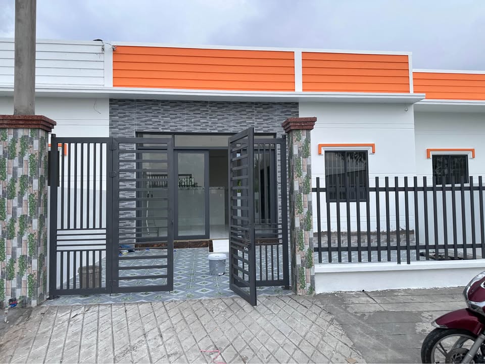 Nhà cấp 4 đường Nguyễn Văn Sớm, P. Mỹ Trà 120m² giá 1.1 tỷ - Dọn vào ở ngay!