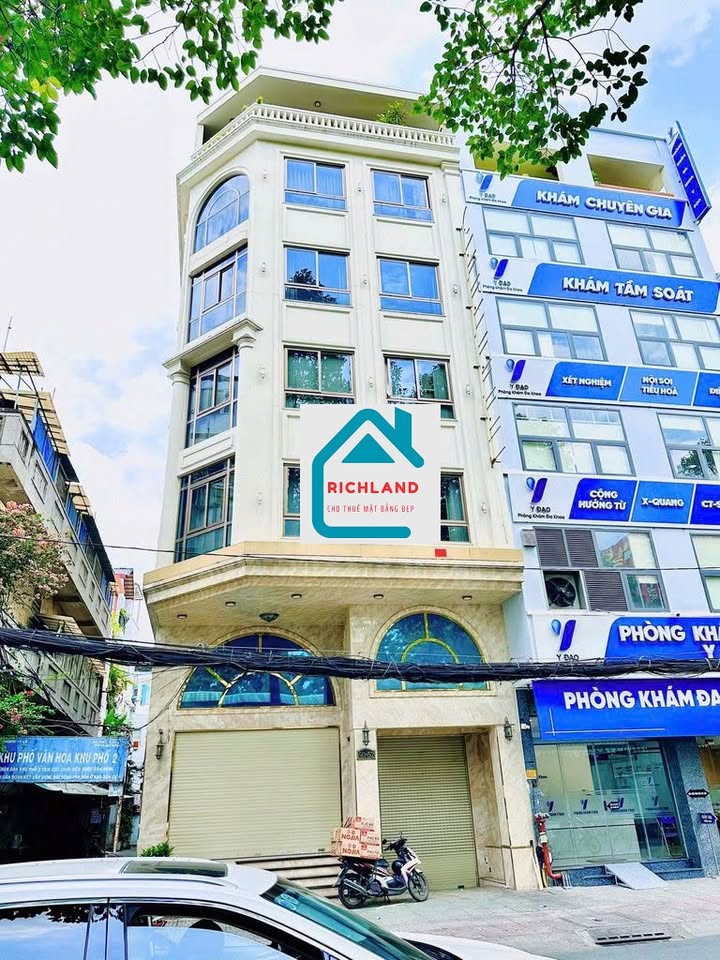 Nhà mặt tiền Ngô Quyền, Quận 10, 160m² giá 180 triệu - Vị trí đắc địa trung tâm!