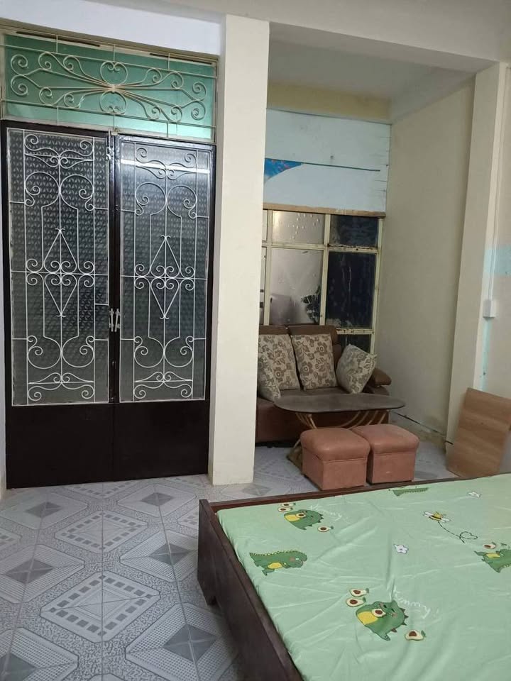 Phòng cho thuê đẹp tại 173 Hoàng Văn Thụ, 20m² giá 1.9 triệu - Nội thất đầy đủ, tiện nghi!