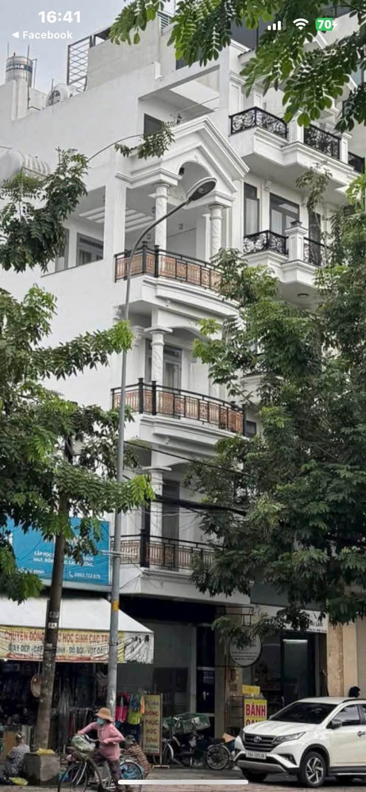 Nhà mặt tiền đường Thới An, Quận 12, 5 phòng ngủ, giá chỉ 18 triệu/tháng - Cơ hội đầu tư hấp dẫn!