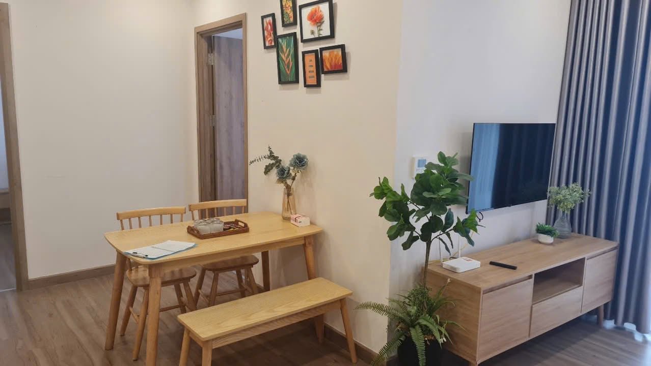 Căn hộ Skyoasis 2PN 2VS cho thuê - Tầng cao full đồ, view đảo tuyệt đẹp!