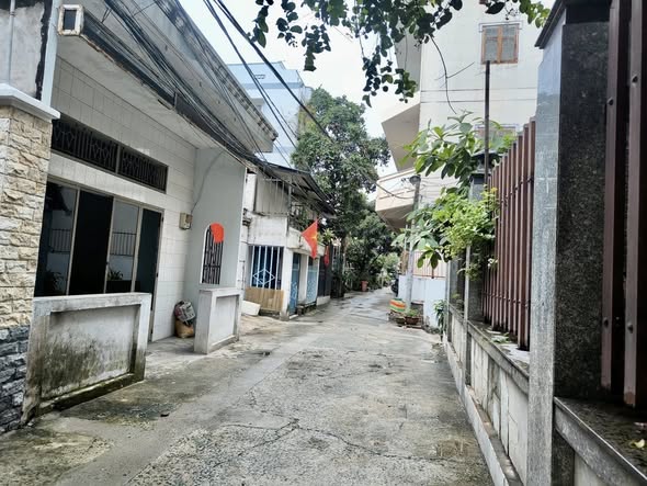 Đất thổ cư 90m² giá 4.95 tỷ tại Thủ Đức - Cơ hội đầu tư tuyệt vời!