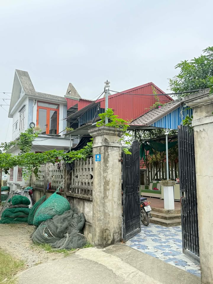 Nhà lô 2 Tỉnh Lộ Hưng Lộc, Hậu Lộc, 78m² giá chỉ 2 tỷ - Vị trí kinh doanh sầm uất!