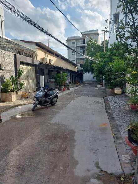 Đất Hiệp Bình - 90m² giá 13 tỷ - Vị trí đắc địa, tiềm năng sinh lời cao!